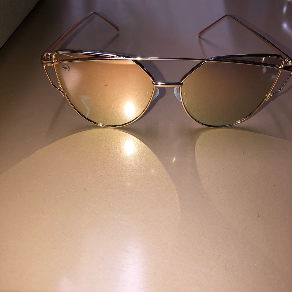 WearMePro Mirrored Sunglasses